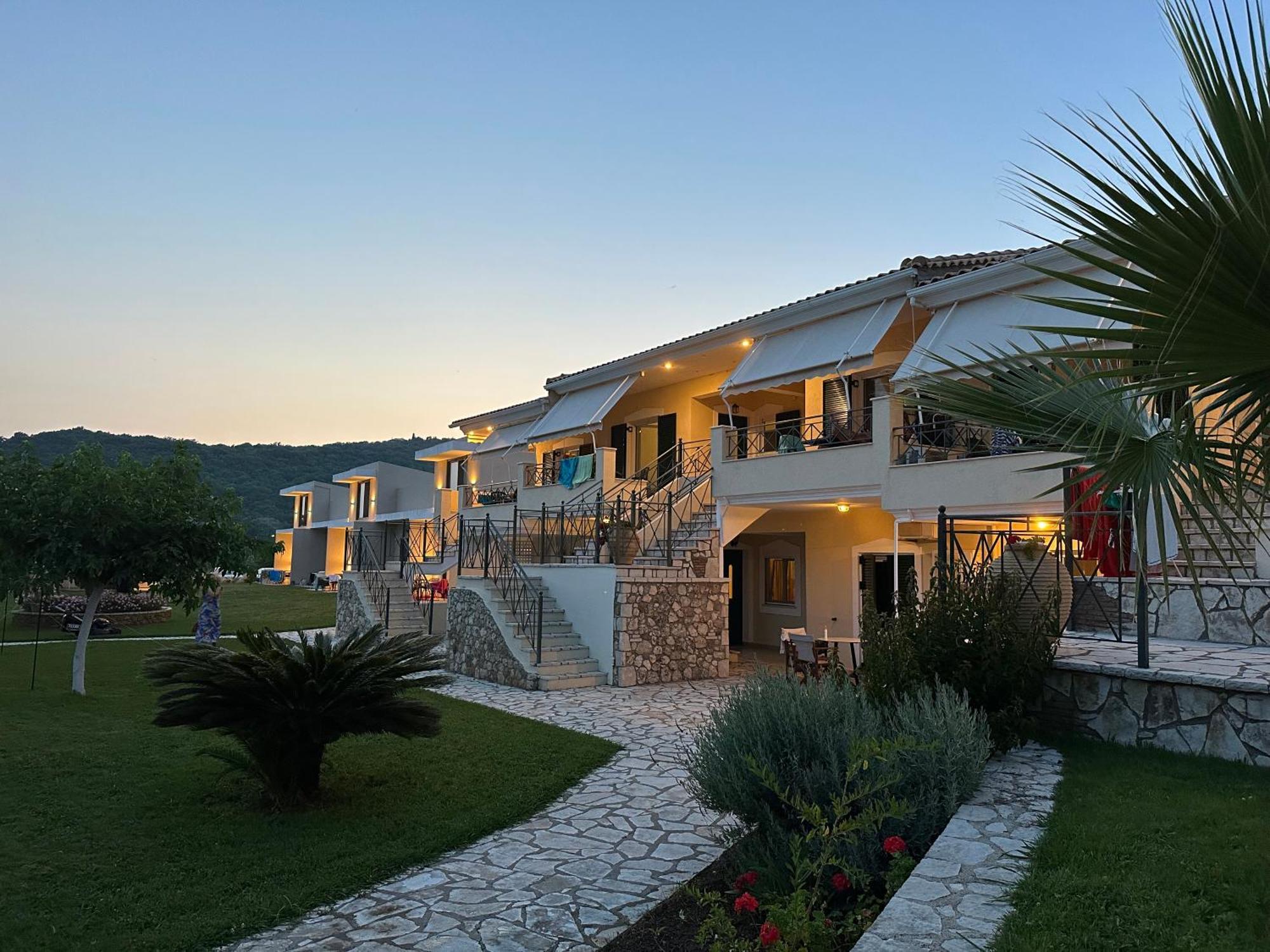 Apartments Villa Rania Perdika  Extérieur photo